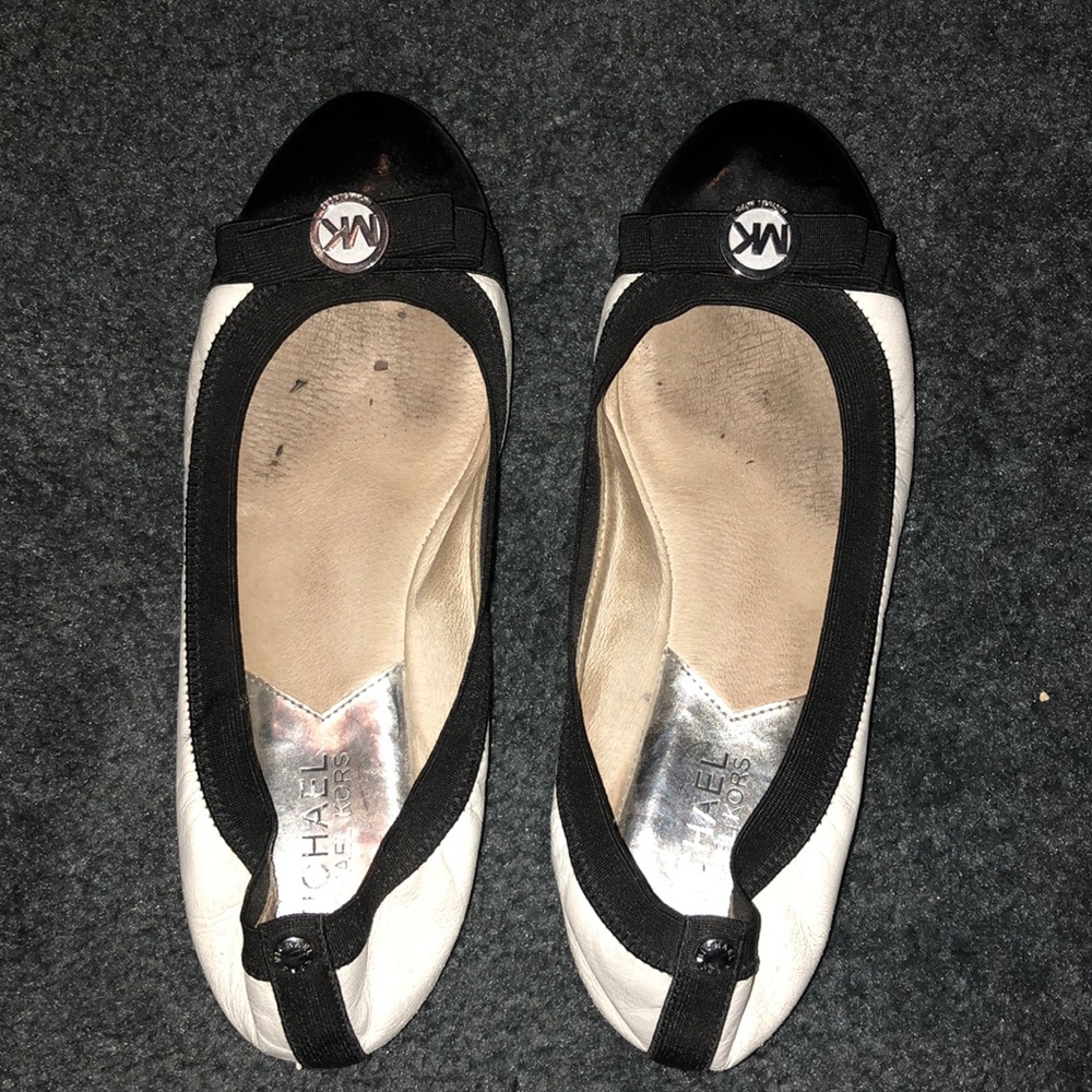 Michael kors womens flats!